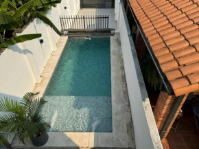 Casa con vistas a la piscina